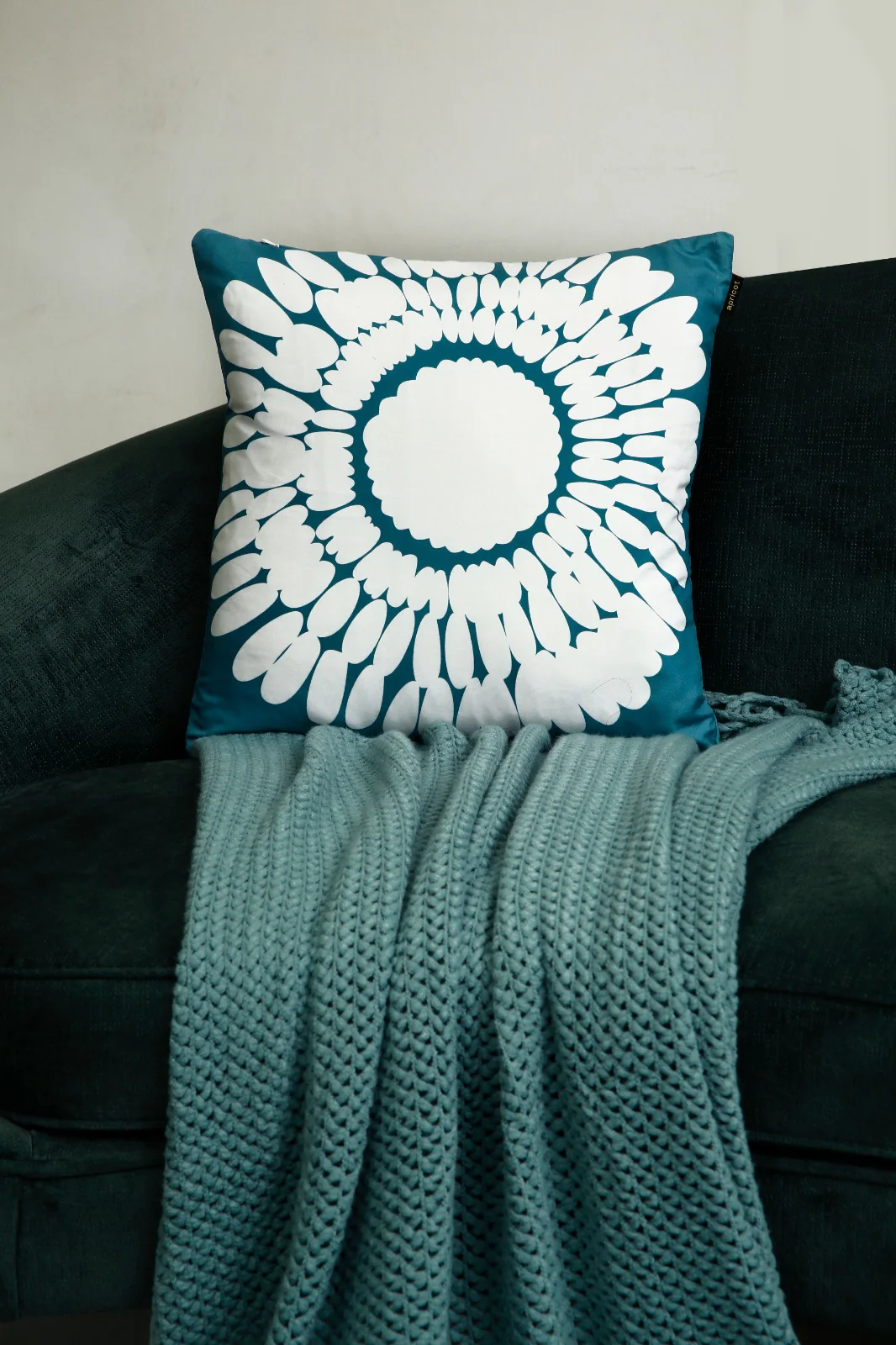 4 PCs Digital Printed Cotton Cushions-Pastel - Image 2