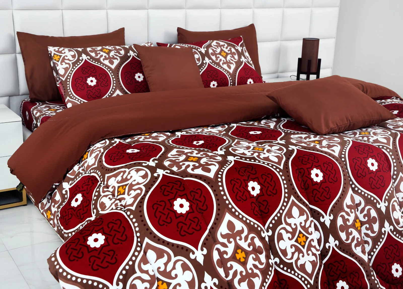 5 PCs Single Comforter Set-Brown Crown - Image 6